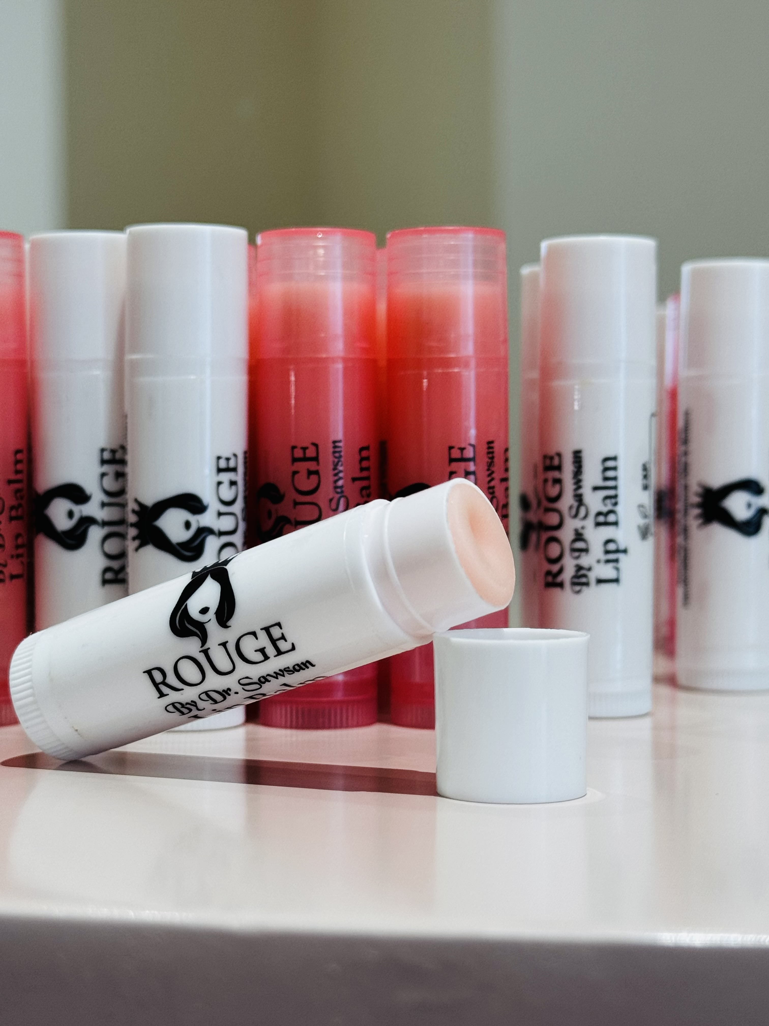 مرطب الشفاه من روج Rouge Lip Balm