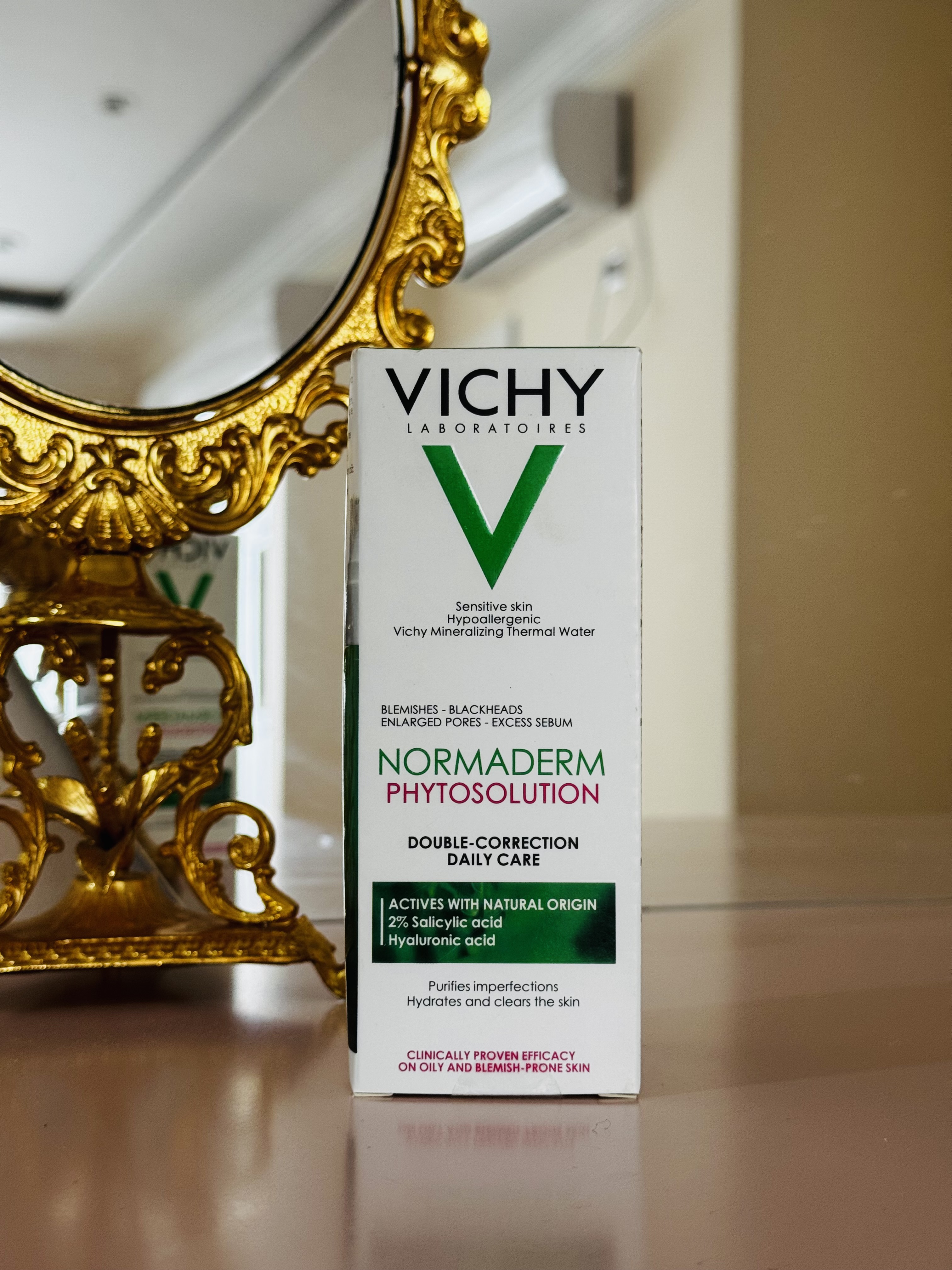 Vichy Normaderm سيروم فيتشي للتصبغات وحب الشباب