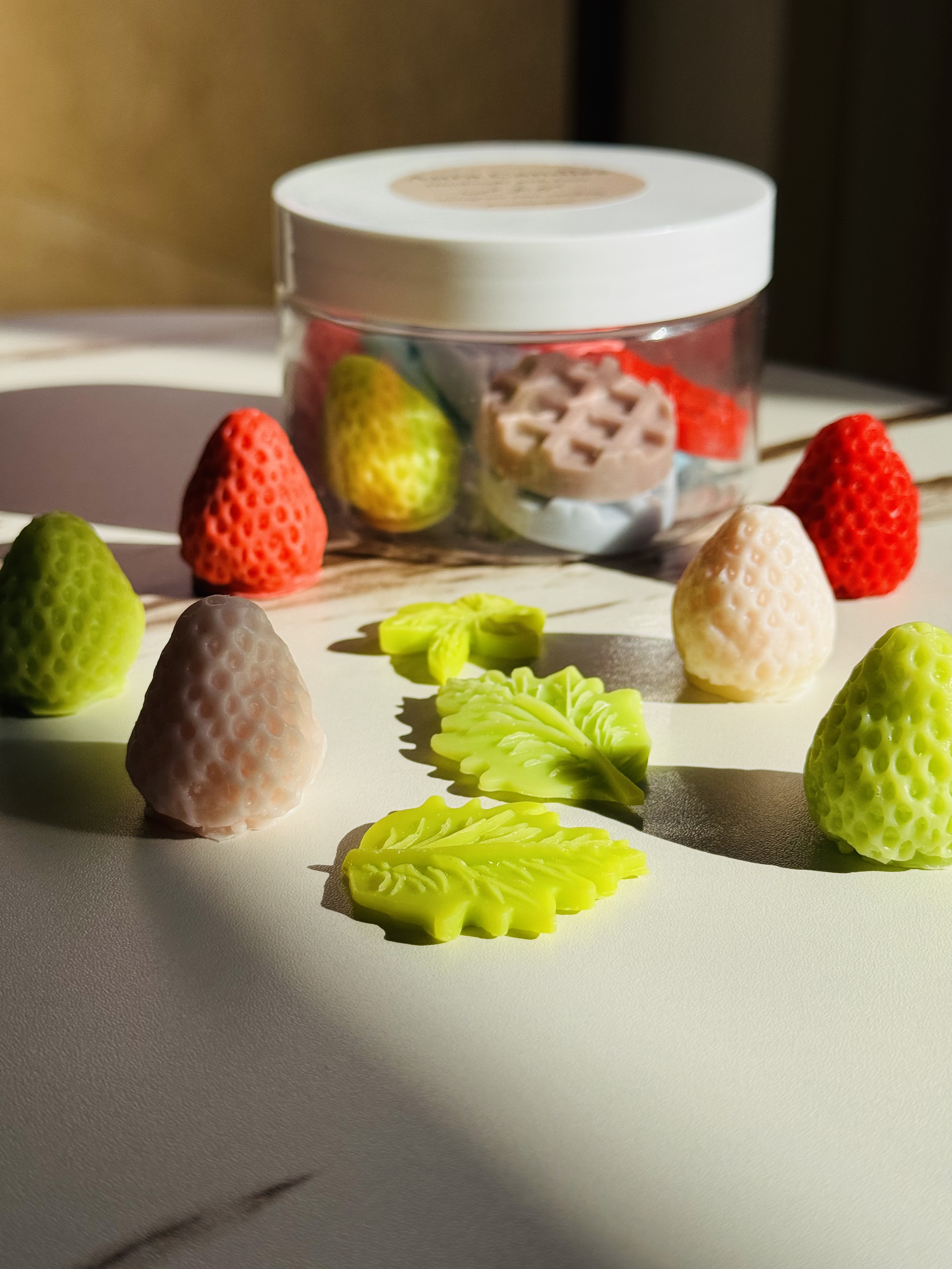 فواحات عطرية بعدة أشكال وروائح